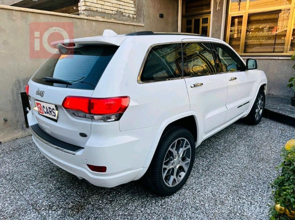 جيب جراند شيروكي